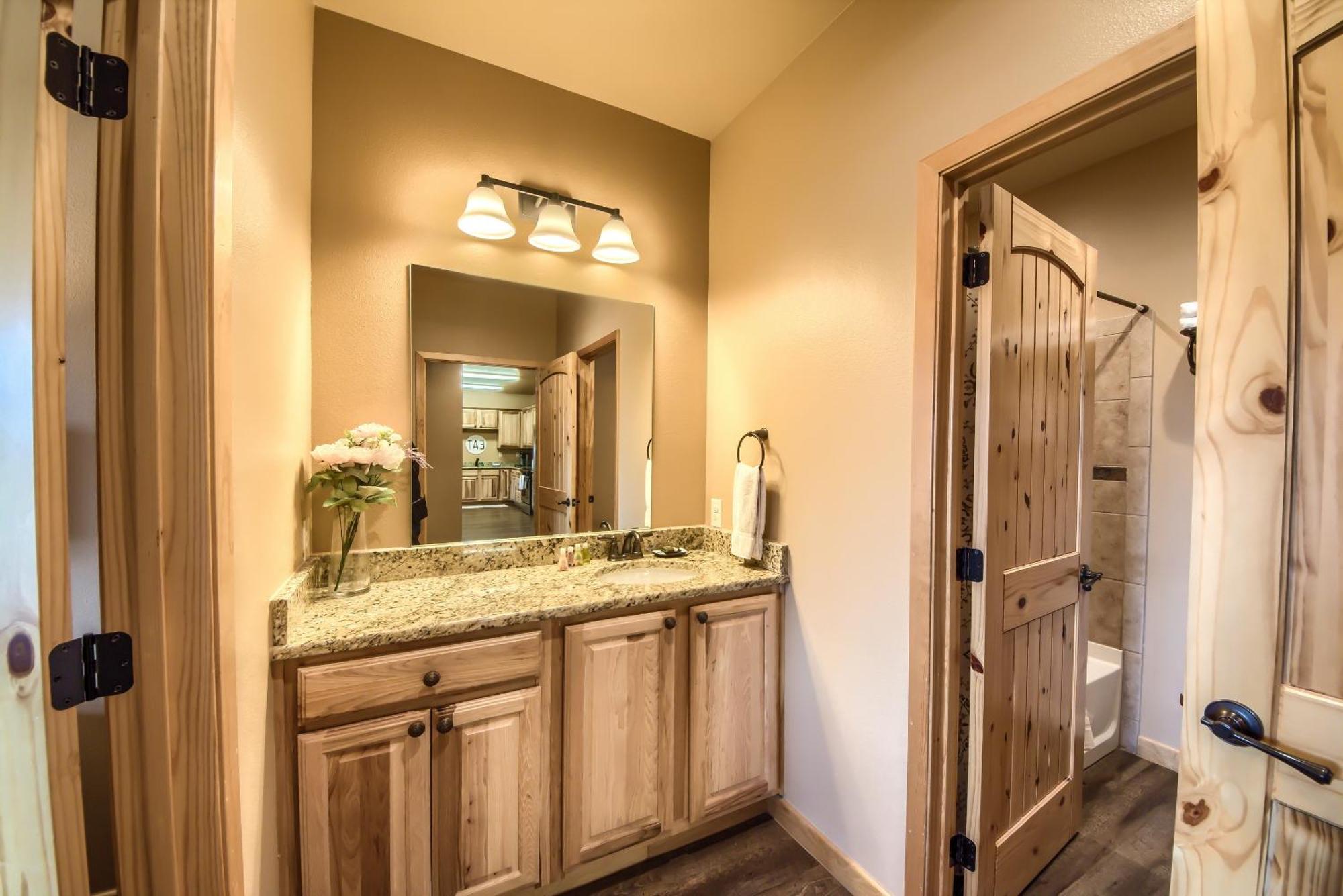 Oma13A14 Gruene Bungalow At Old Mills Resort New Braunfels Εξωτερικό φωτογραφία